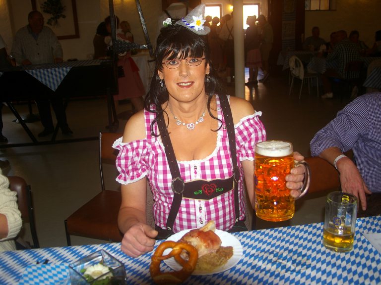 2014 Sexy zum Oktoberfest